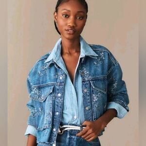Pilcro Anthropologie Floral Embroidered Utility Denim Jacket Frayed Hem NWT S